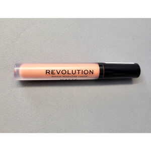 Revolution Liquid Lipstick in Piece Of Cake #101 Cosmetic Make-up Sealed New